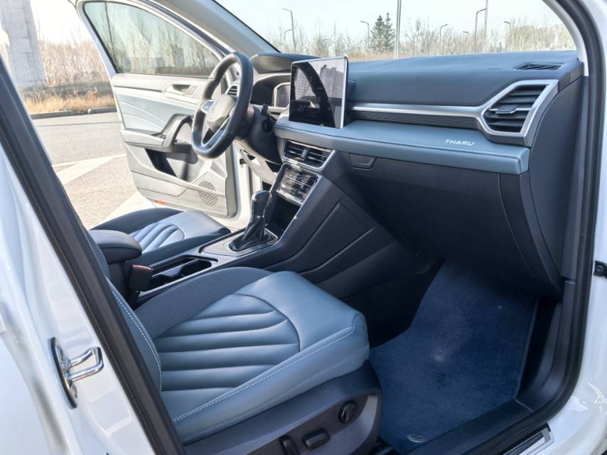 Volkswagen Tharu 2023 car image #15