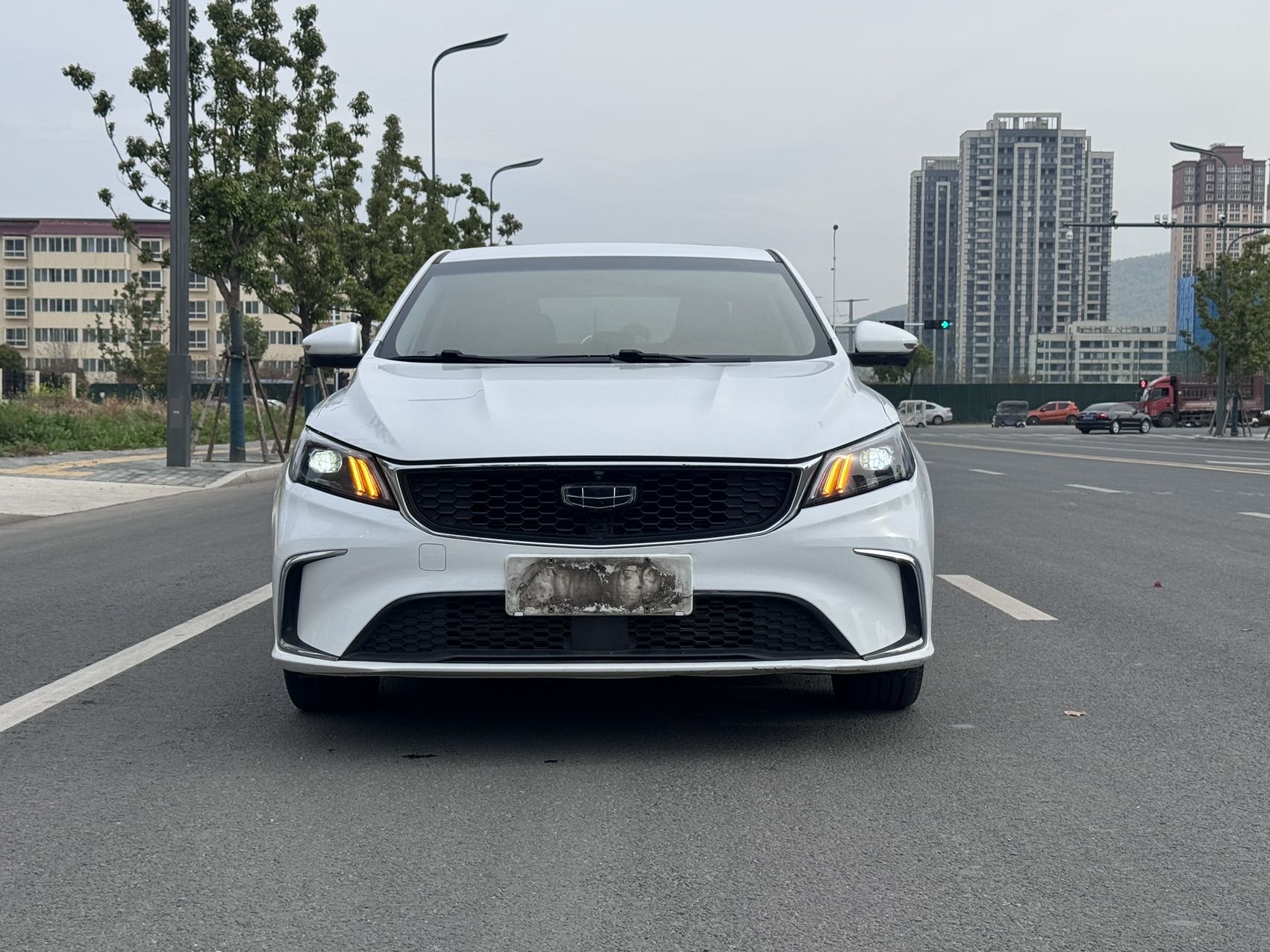 2022 immagine di auto #4