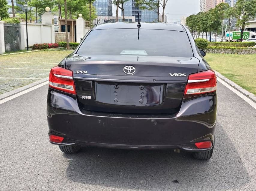 Toyota Vios 2017 car image #11