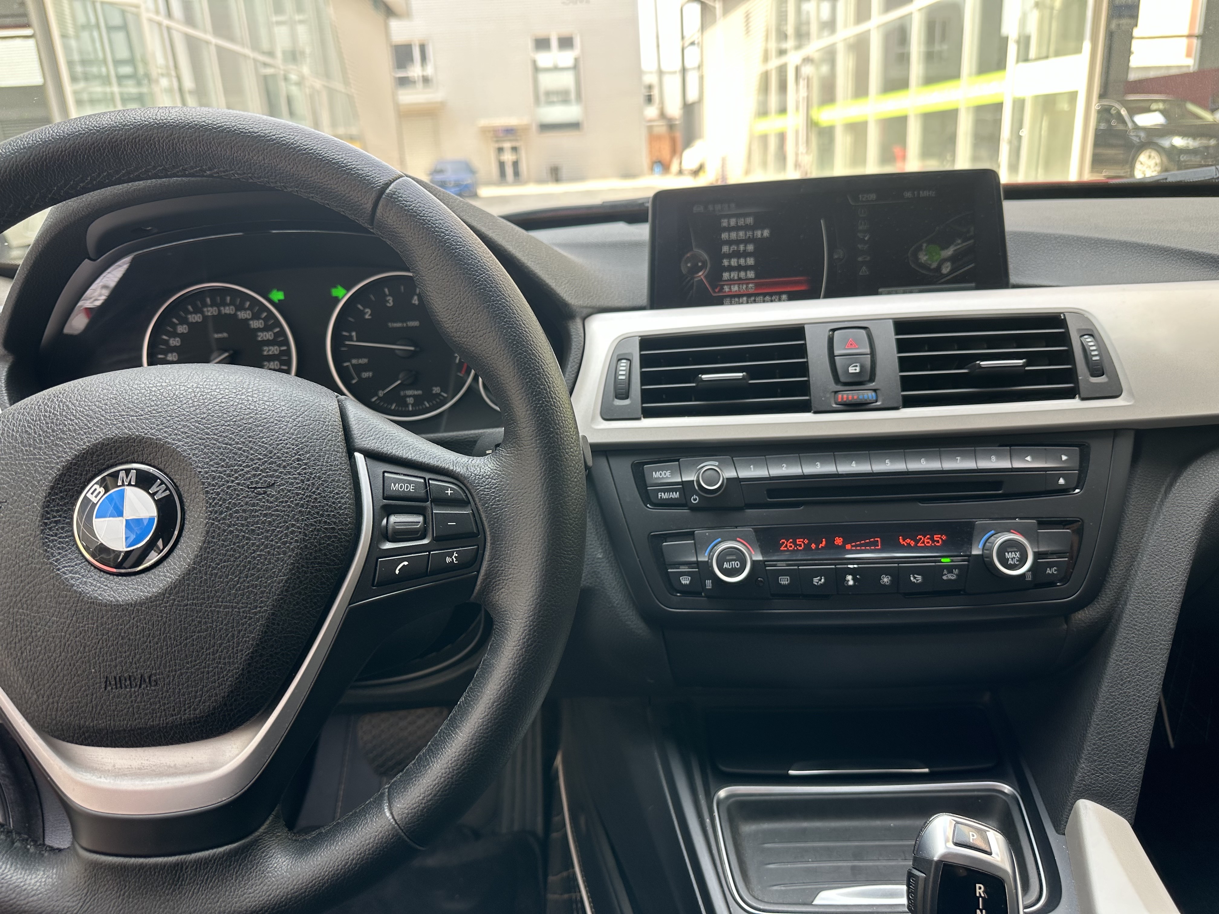 BMW 3 Series GT 2015 car image #19
