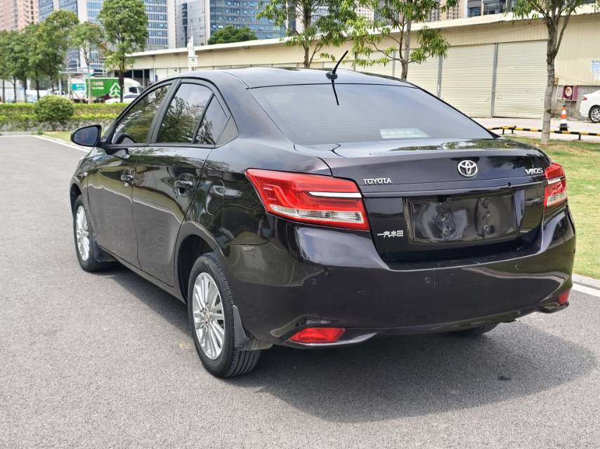 Toyota Vios 2017 car image #10