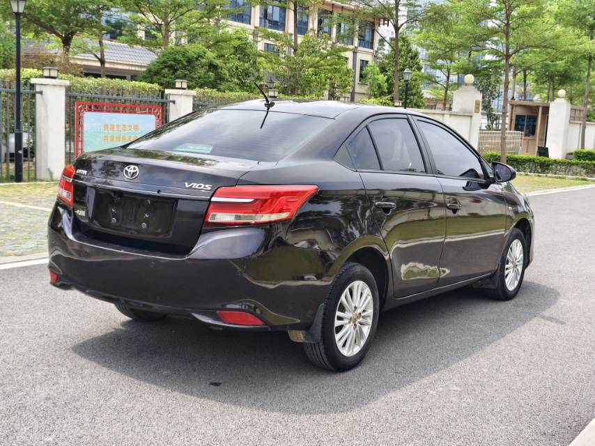 Toyota Vios 2017 car image #9