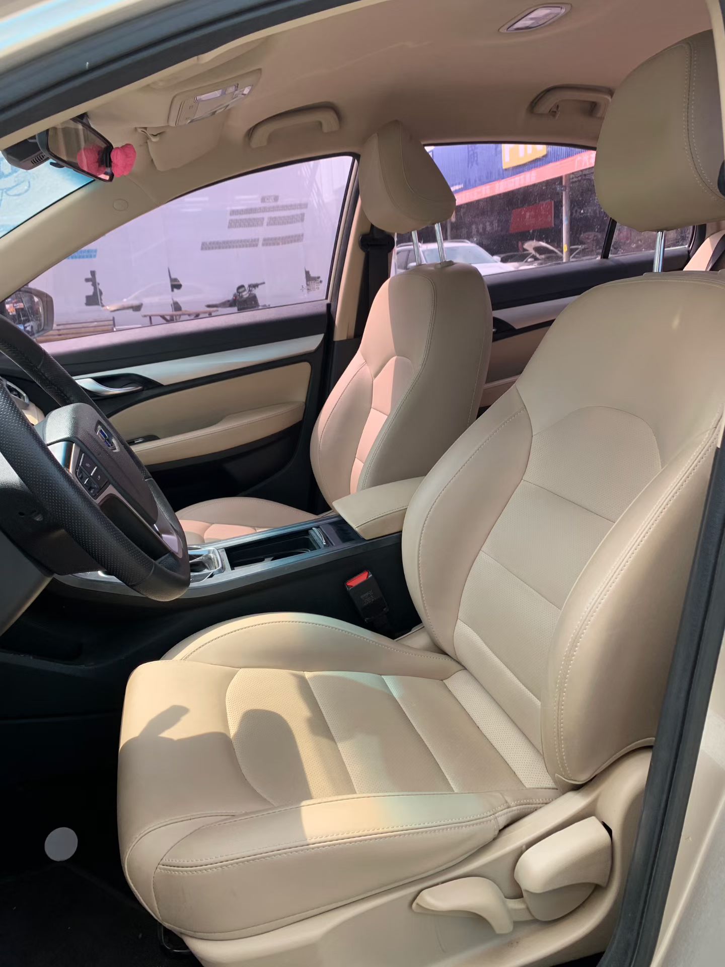 GEELY Emgrand 2018 #4 GEELY Emgrand 2018 car image #4
