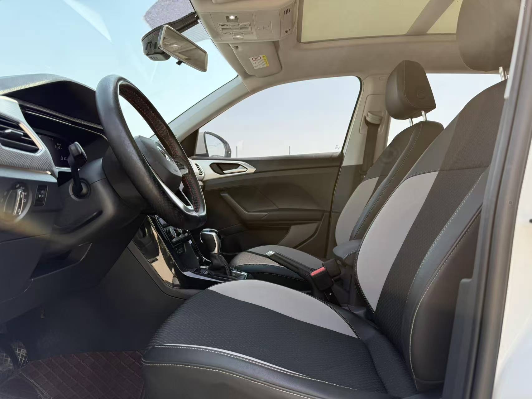 Volkswagen Tacqua 2022 car image #5