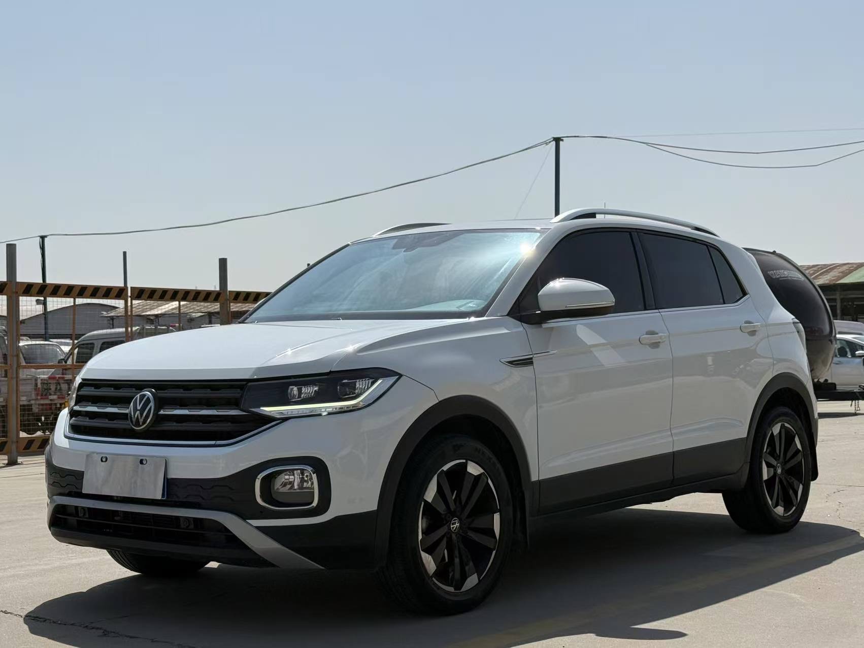 Volkswagen Tacqua 2022 car image 