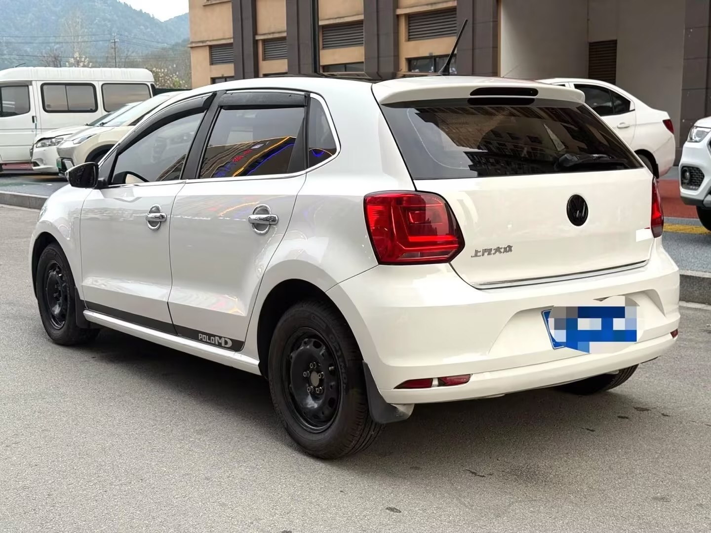 Volkswagen Polo 2017 #11 Volkswagen Polo 2017 car image #11