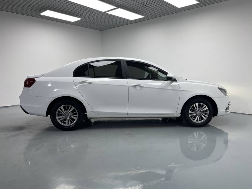 GEELY Emgrand 2019 #5 GEELY Emgrand 2019 car image #5