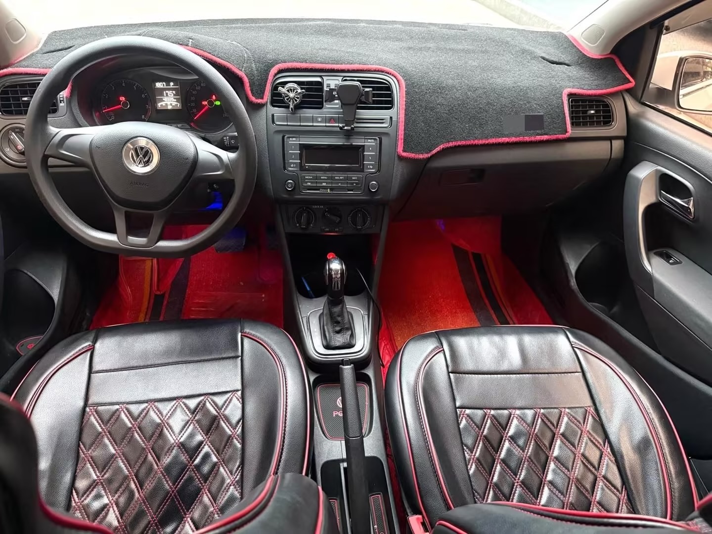 Volkswagen Polo 2017 #7 Volkswagen Polo 2017 car image #7