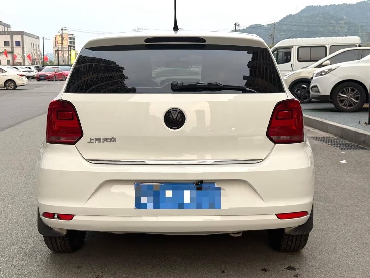 Volkswagen Polo 2017 #10 Volkswagen Polo 2017 car image #10