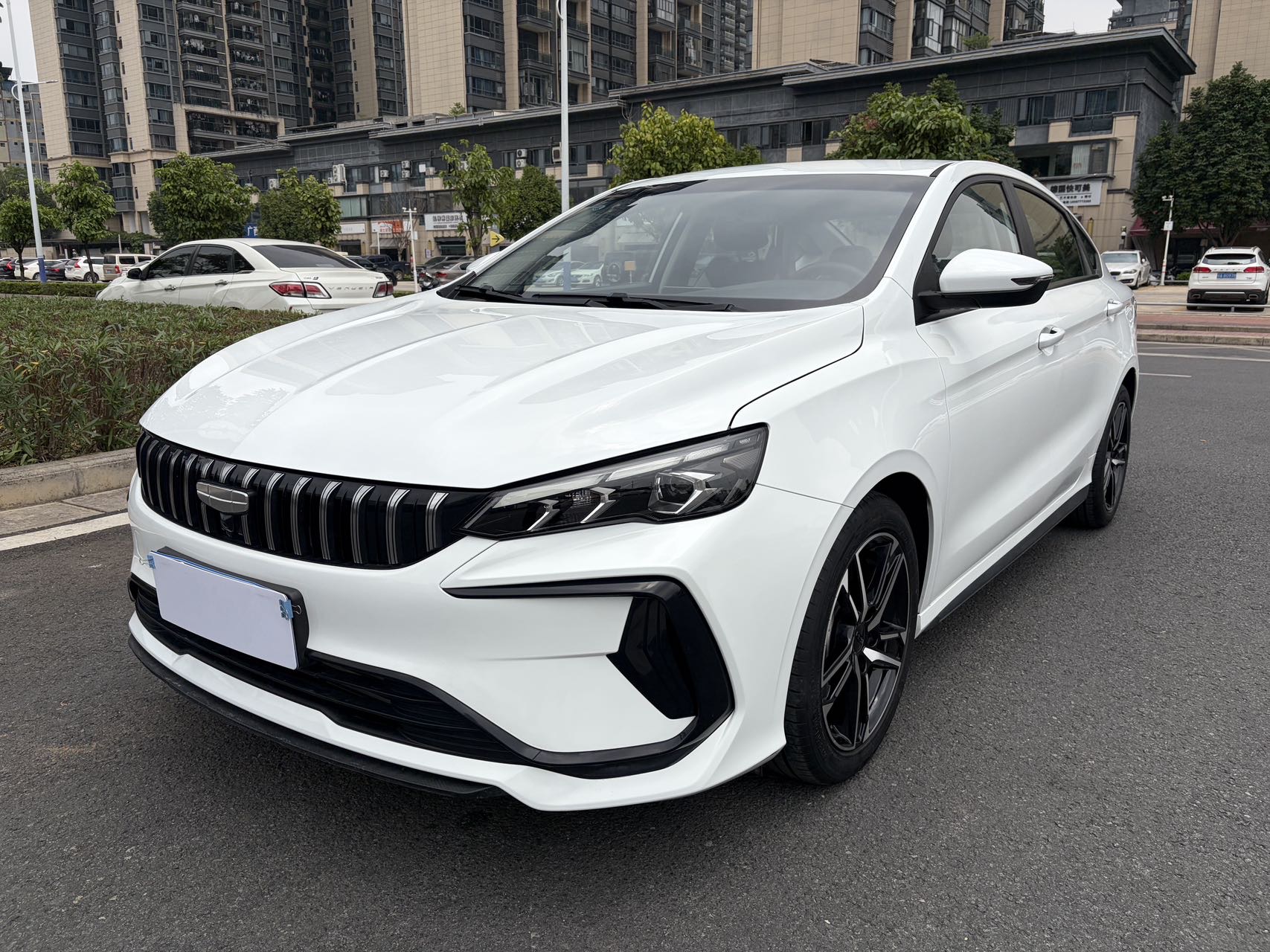 GEELY Binray 2024 #2 GEELY Binray 2024 car image #2