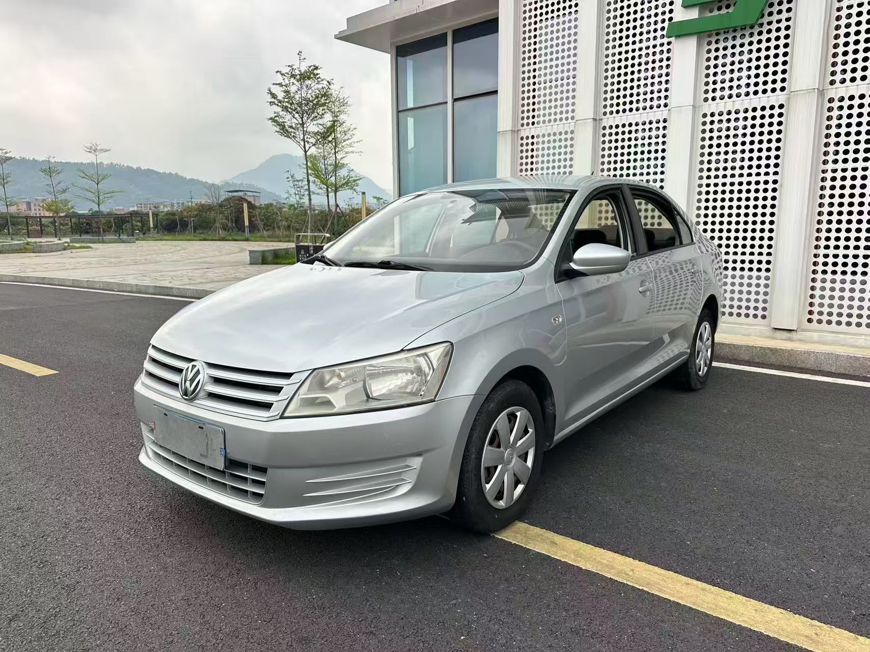 Volkswagen Santana 2014 #2 Volkswagen Santana 2014 car image #2