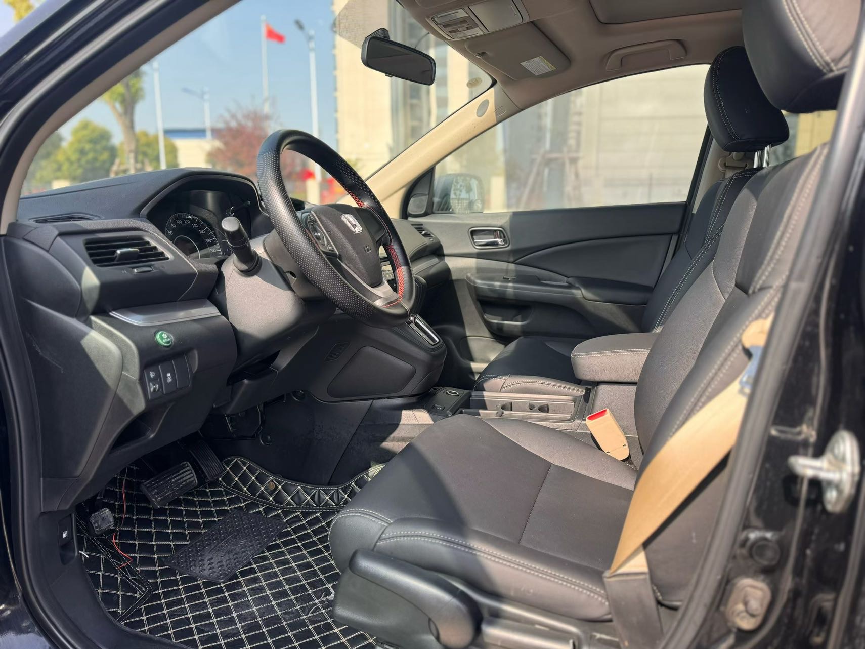 Honda CR-V 2015 #6 Honda CR-V 2015 car image #6