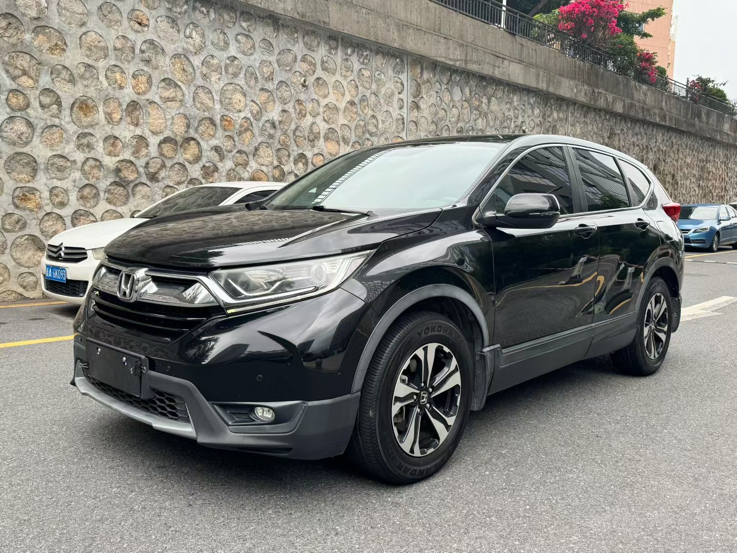 Honda CR-V 2019 car image #2