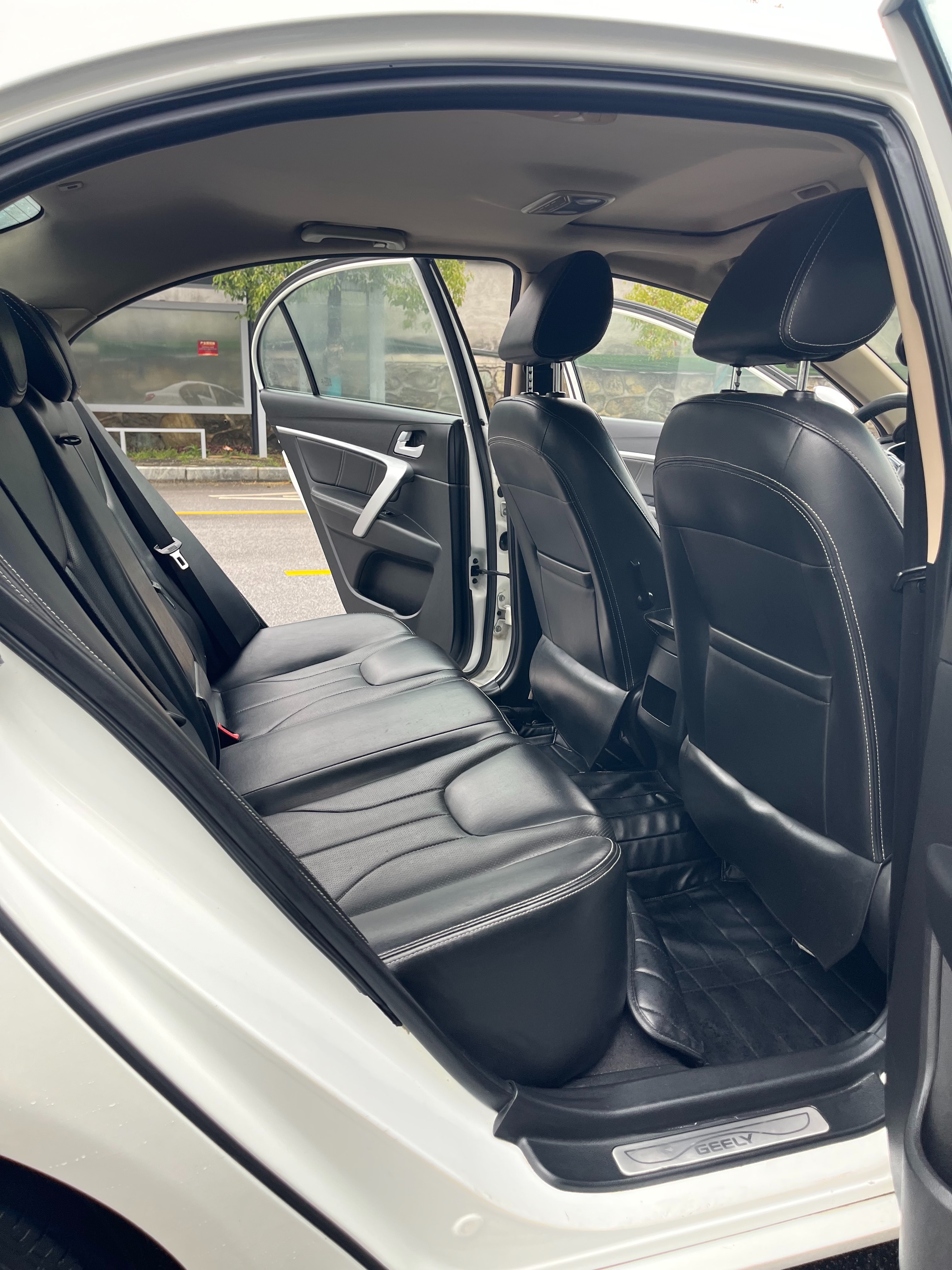 GEELY Emgrand 2017 #12 GEELY Emgrand 2017 car image #12