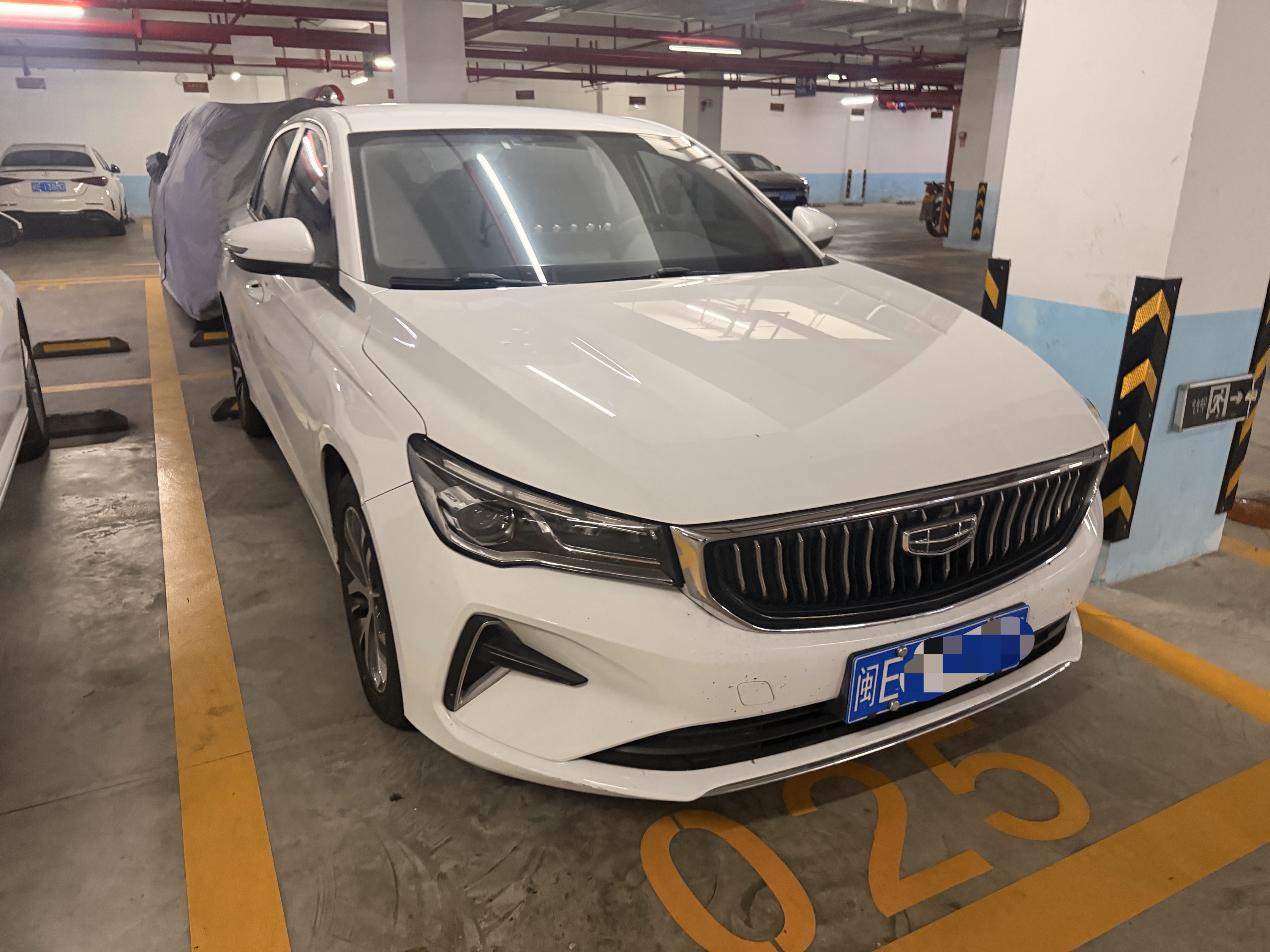 GEELY Emgrand 2023 #4 GEELY Emgrand 2023 car image #4