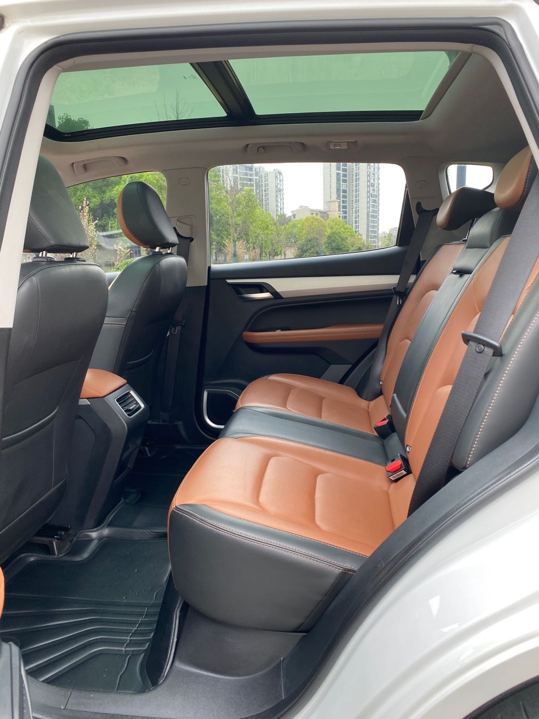 GEELY Vision X6 2000 car image #12