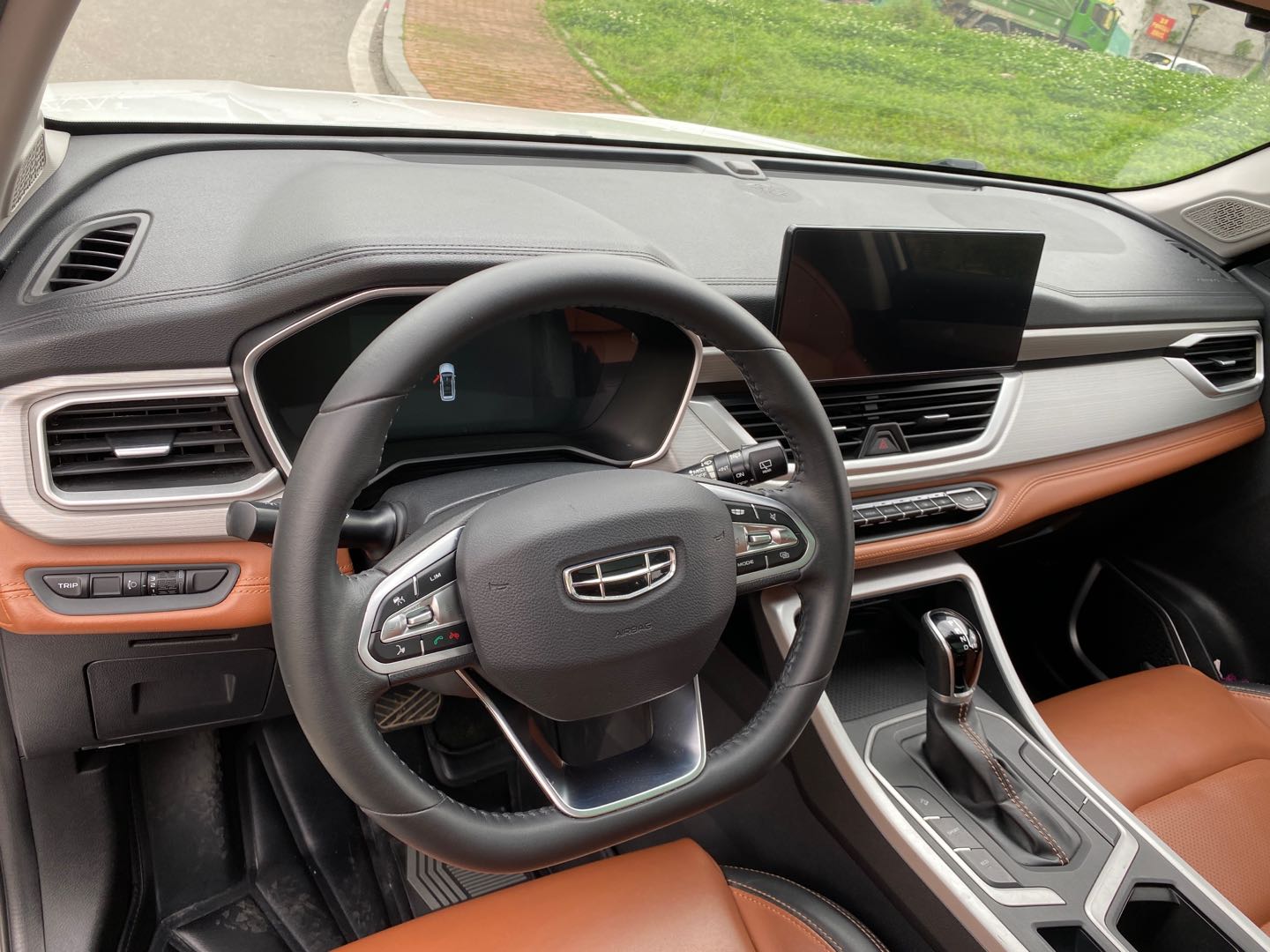 GEELY Vision X6 2000 car image #17