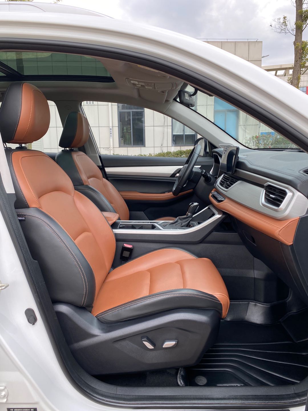 GEELY Vision X6 2000 car image #14