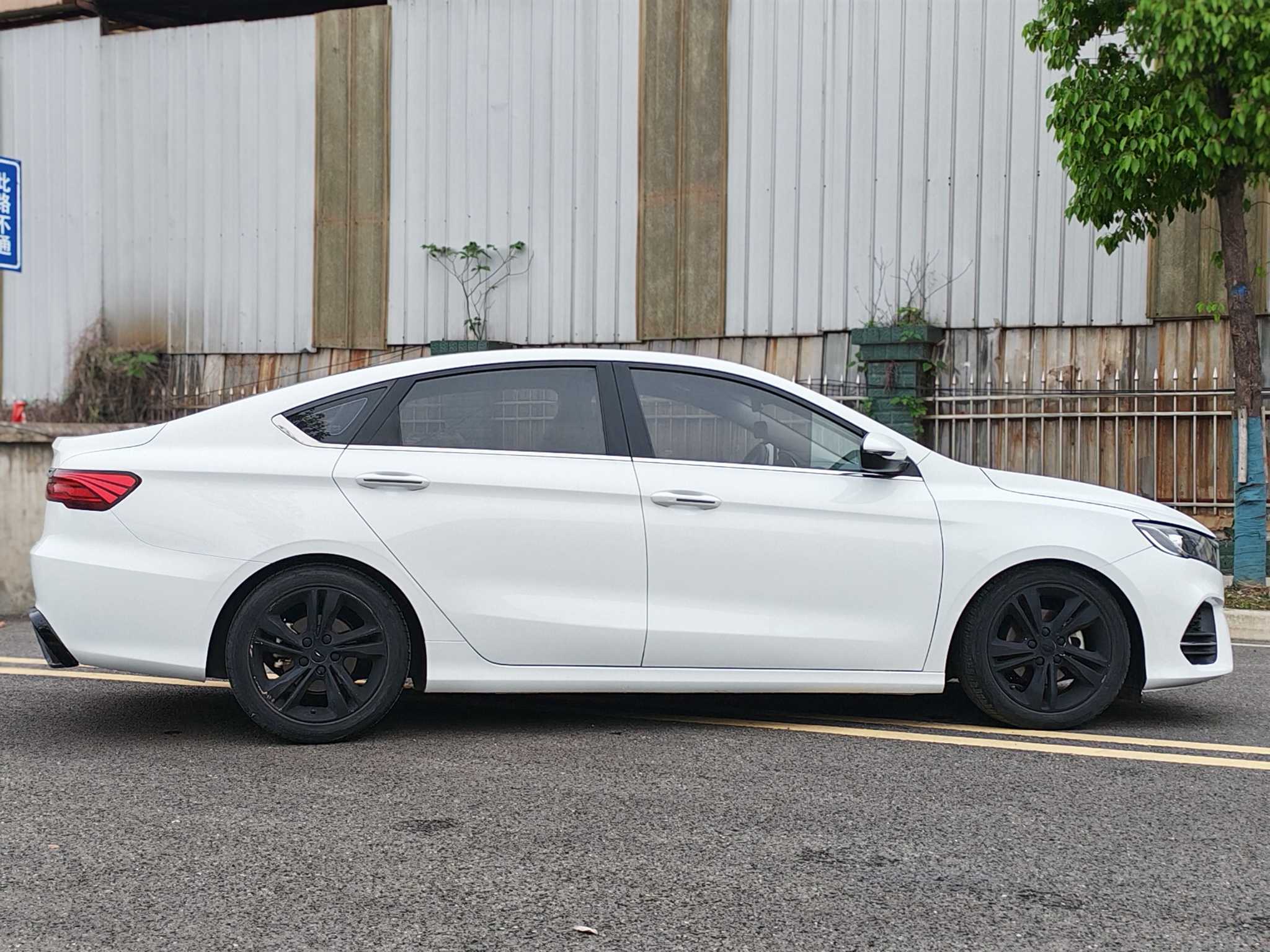 GEELY Binray 2019 #5 GEELY Binray 2019 car image #5