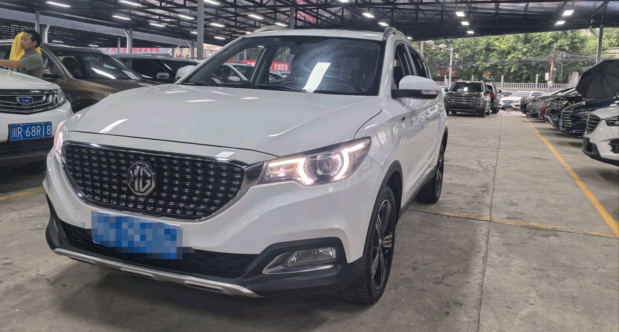 MG ZS 2018 image de voiture #2