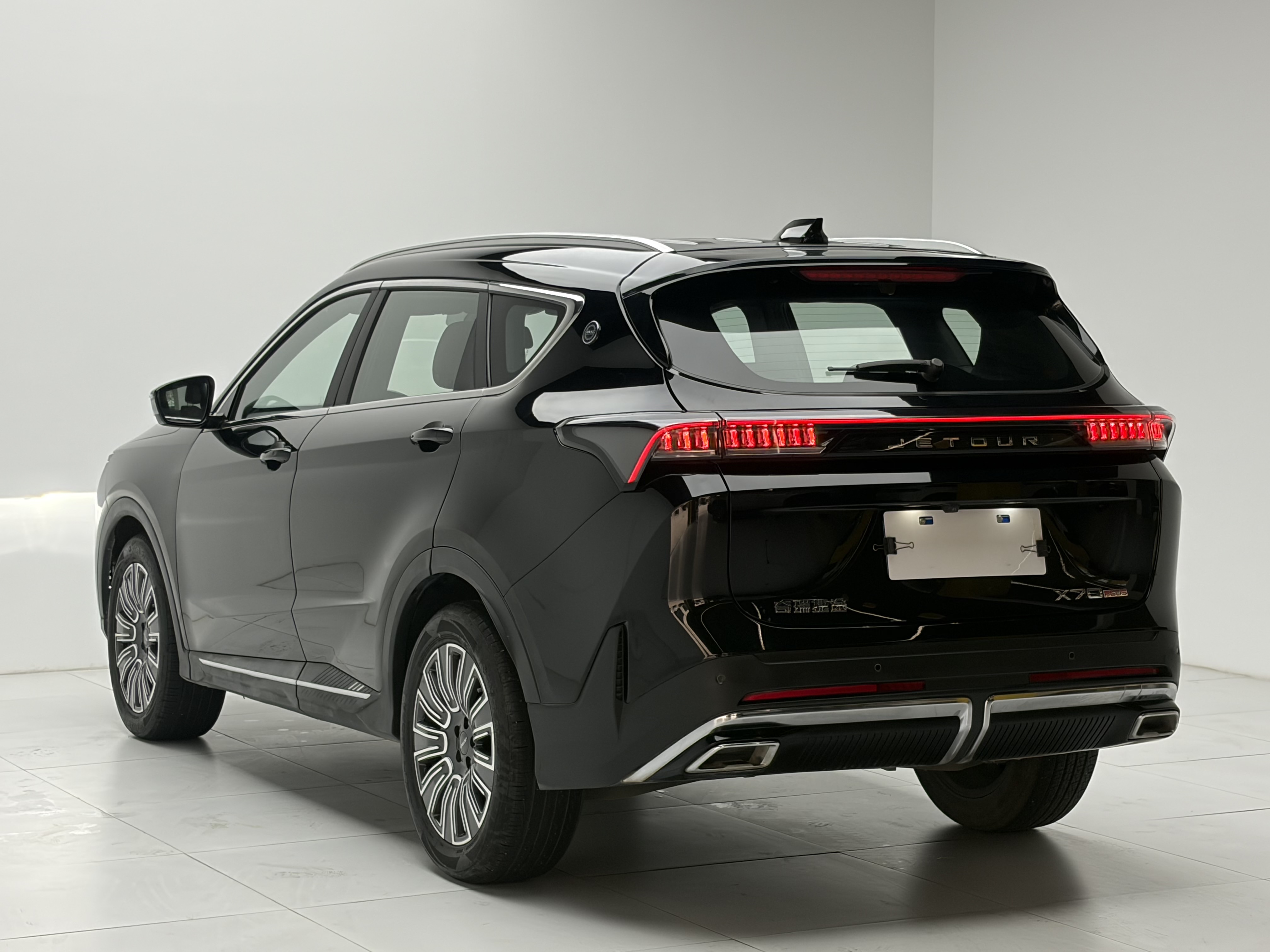 Jetour X70 PLUS 2024 car image #11