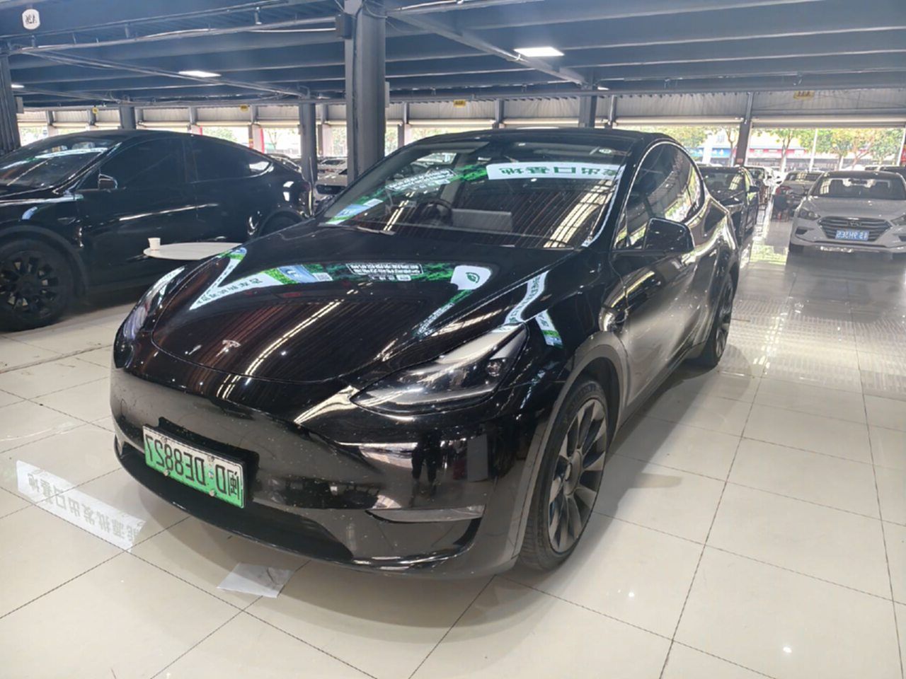 Tesla Model Y 2021 Tesla Model Y 2021 car image
