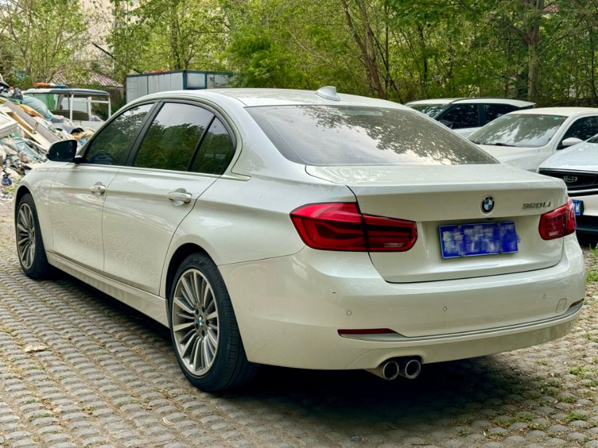 BMW 3 Series 2019 #7 BMW 3 Series 2019 car image #7