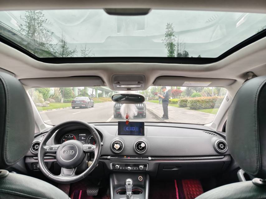 Audi A3 2015 car image #13