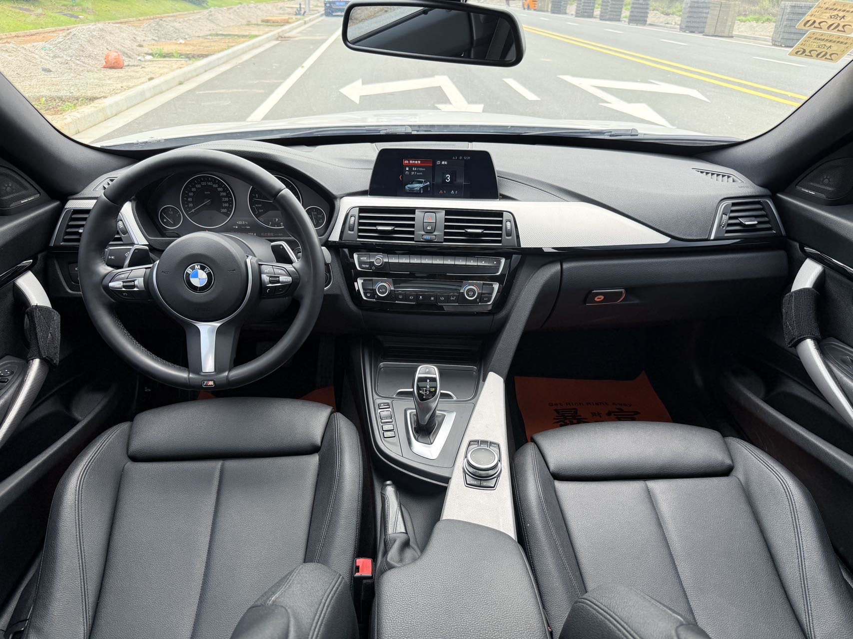 BMW 3 Series GT 2018 #7 BMW 3 Series GT 2018 car image #7