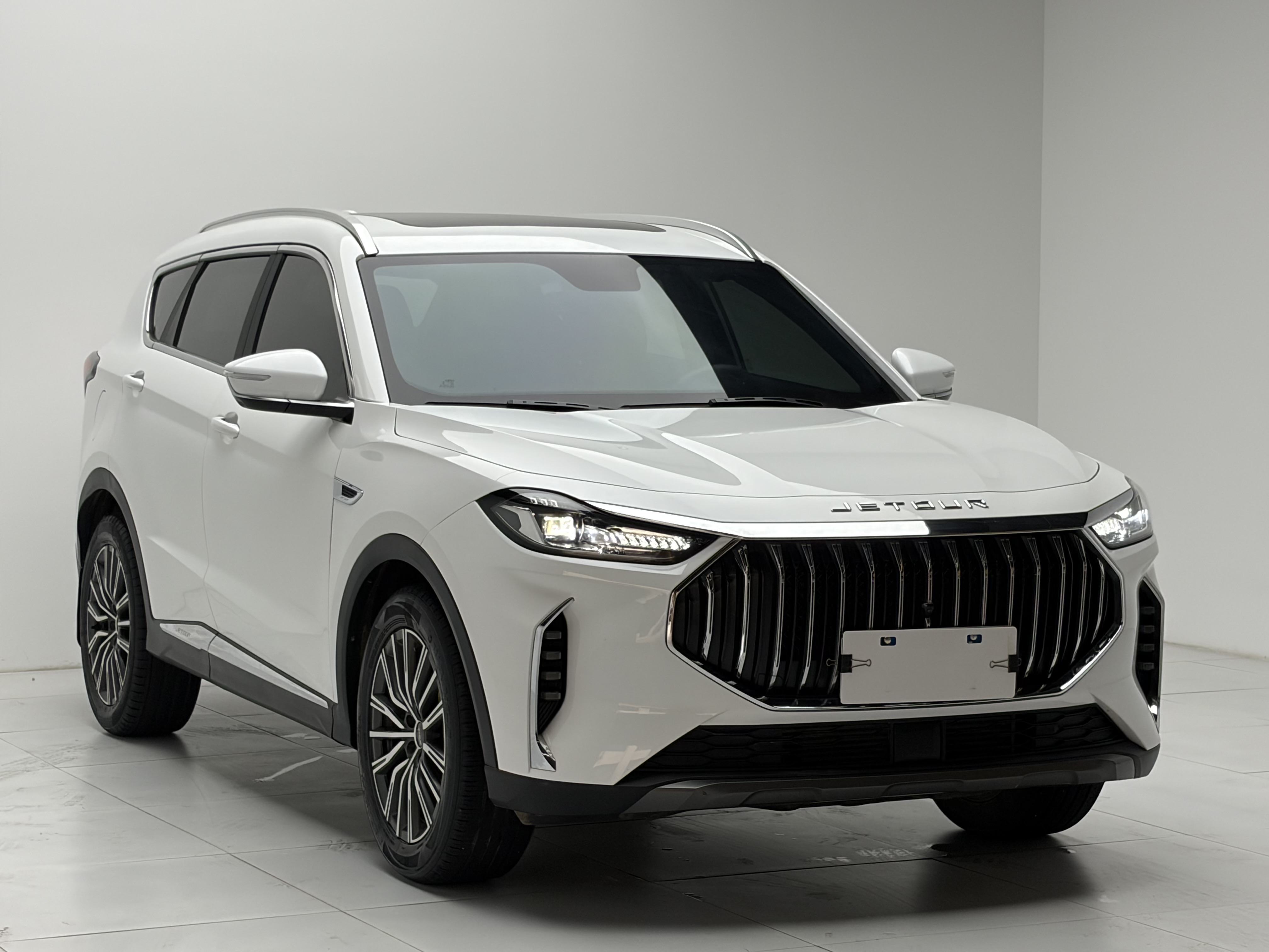 Jetour X70 PLUS 2023 #5 Jetour X70 PLUS 2023 car image #5