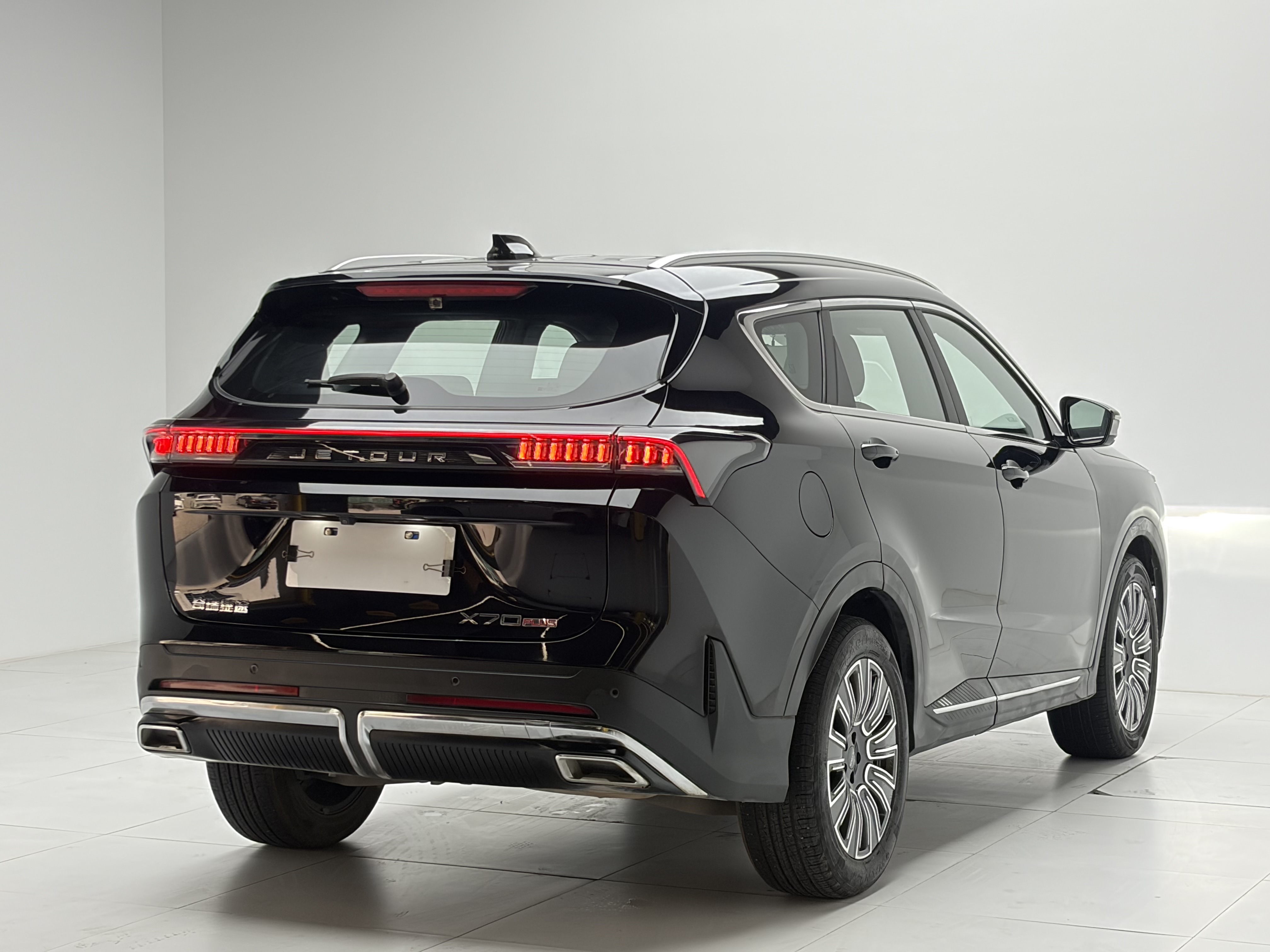 Jetour X70 PLUS 2024 car image #9