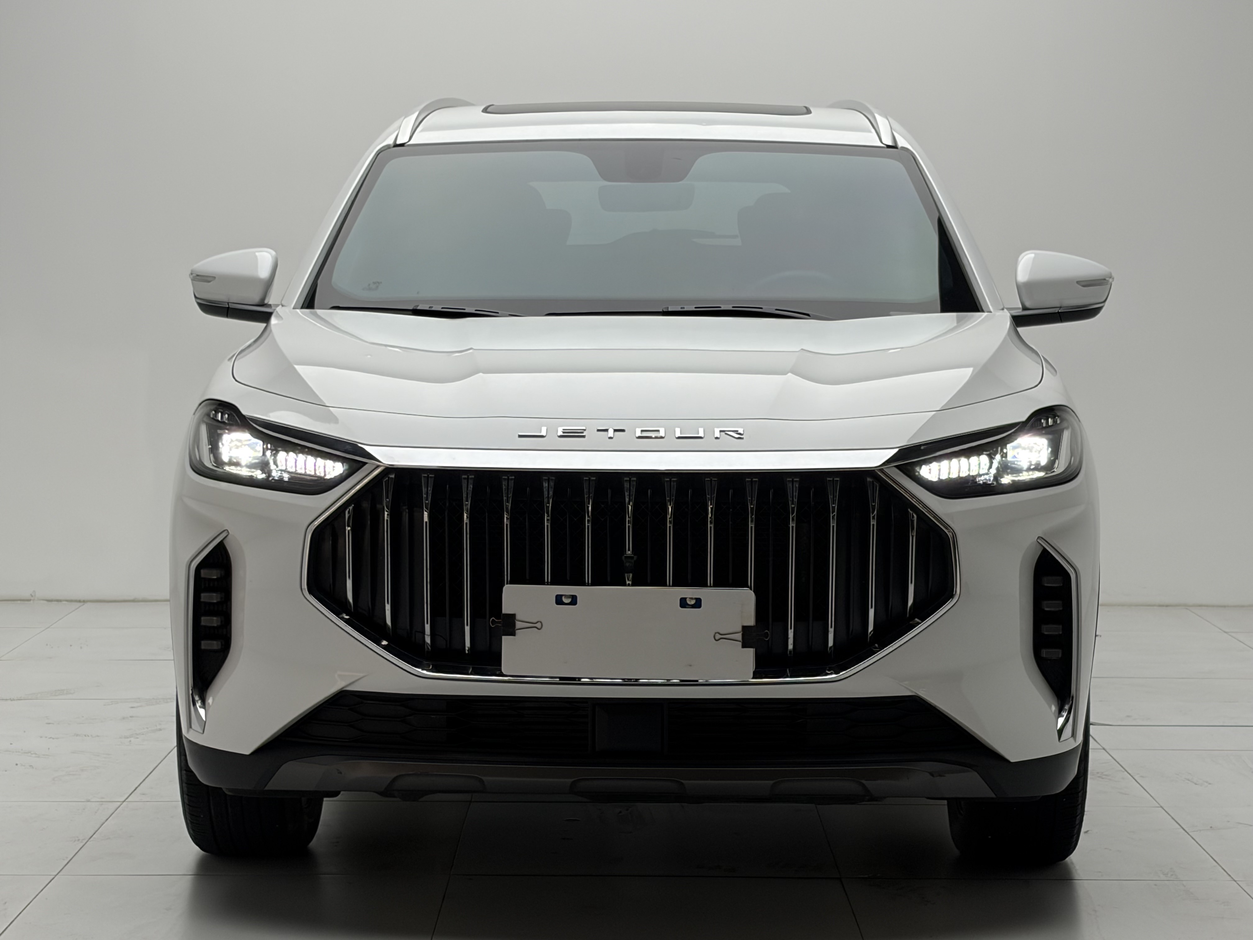 Jetour X70 PLUS 2023 #4 Jetour X70 PLUS 2023 car image #4