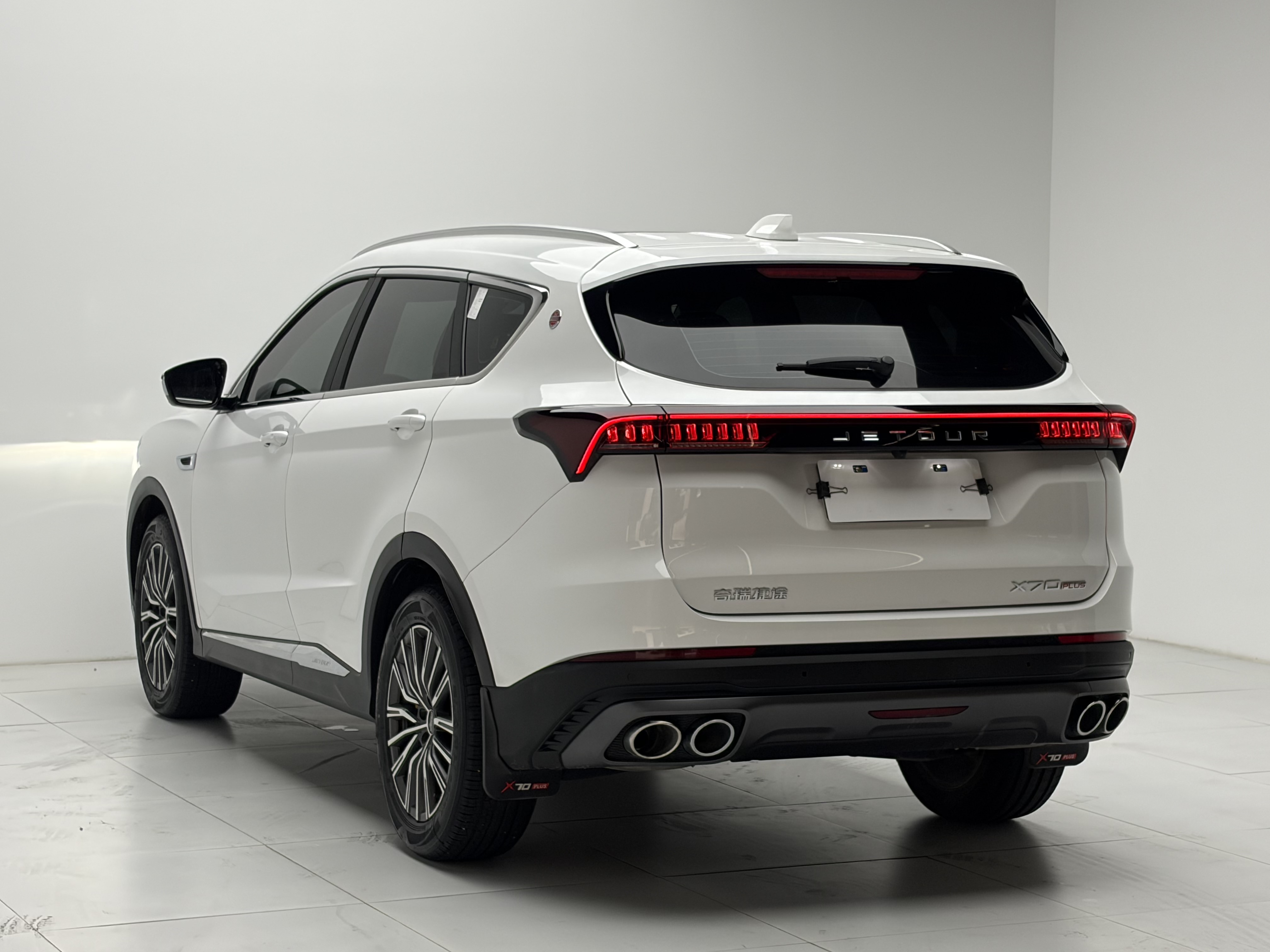 Jetour X70 PLUS 2023 #11 Jetour X70 PLUS 2023 car image #11