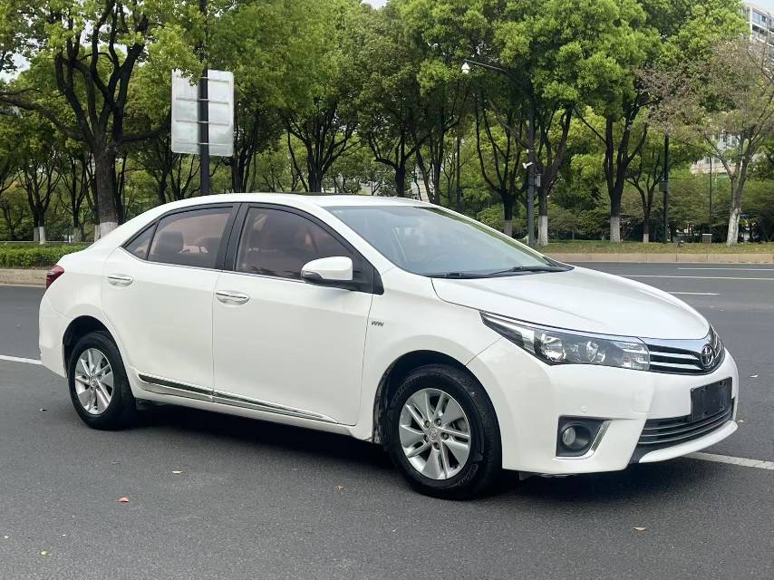 Toyota Corolla 2015 #4 Toyota Corolla 2015 car image #4
