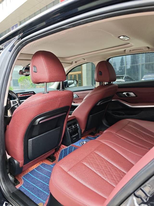 BMW 3 Series 2021 #8 BMW 3 Series 2021 car image #8
