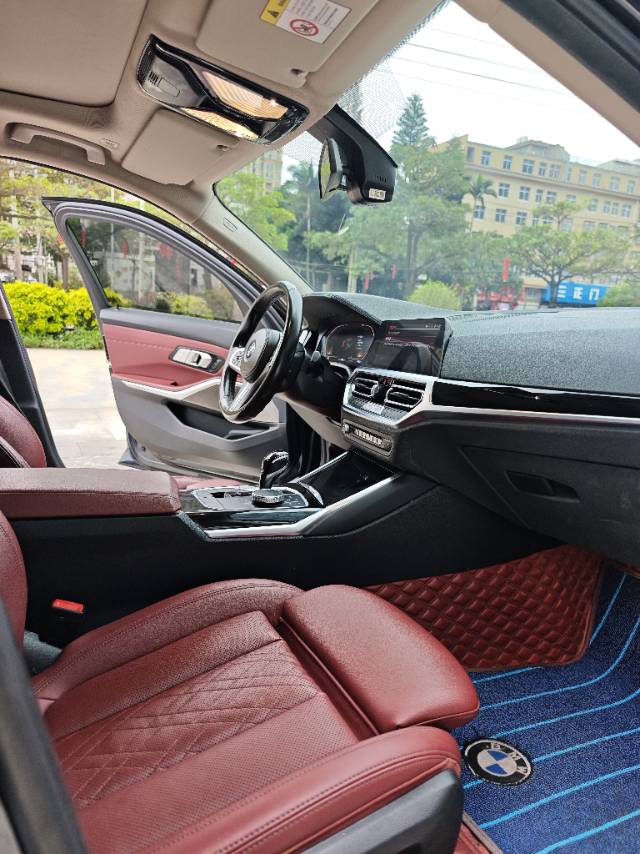 BMW 3 Series 2021 #10 BMW 3 Series 2021 car image #10