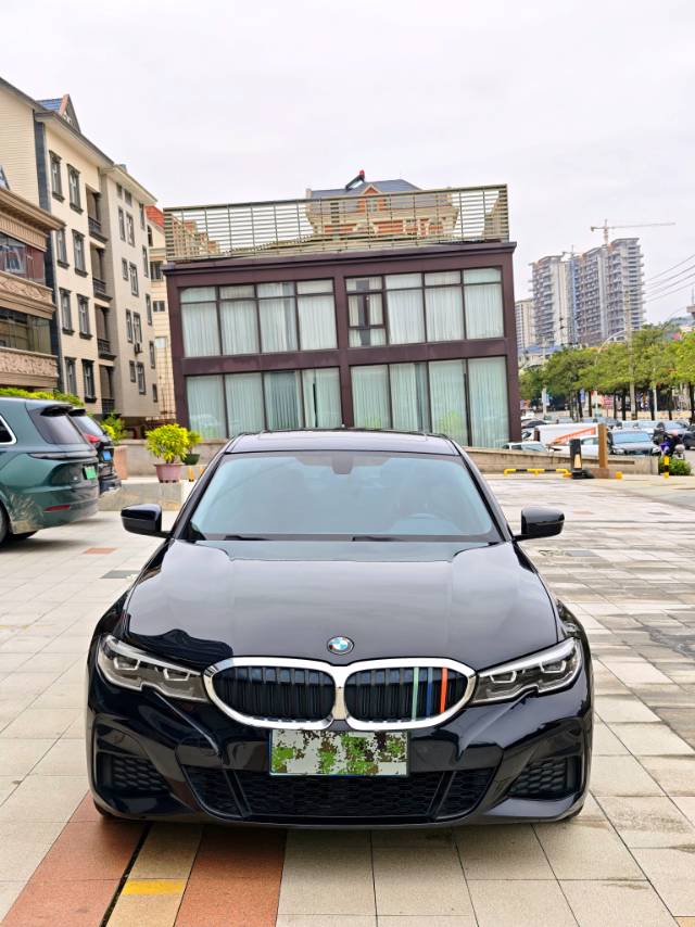 BMW 3 Series 2021 #4 BMW 3 Series 2021 car image #4
