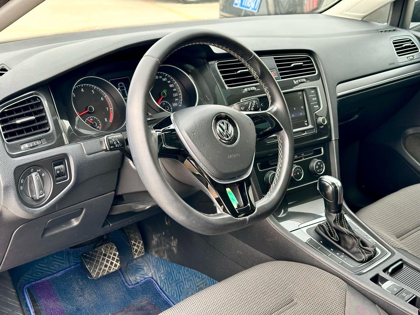 Volkswagen Golf 2017 #16 Volkswagen Golf 2017 car image #16