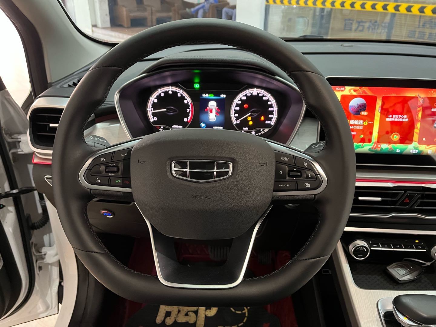 GEELY Coolray 2022 #14 GEELY Coolray 2022 car image #14