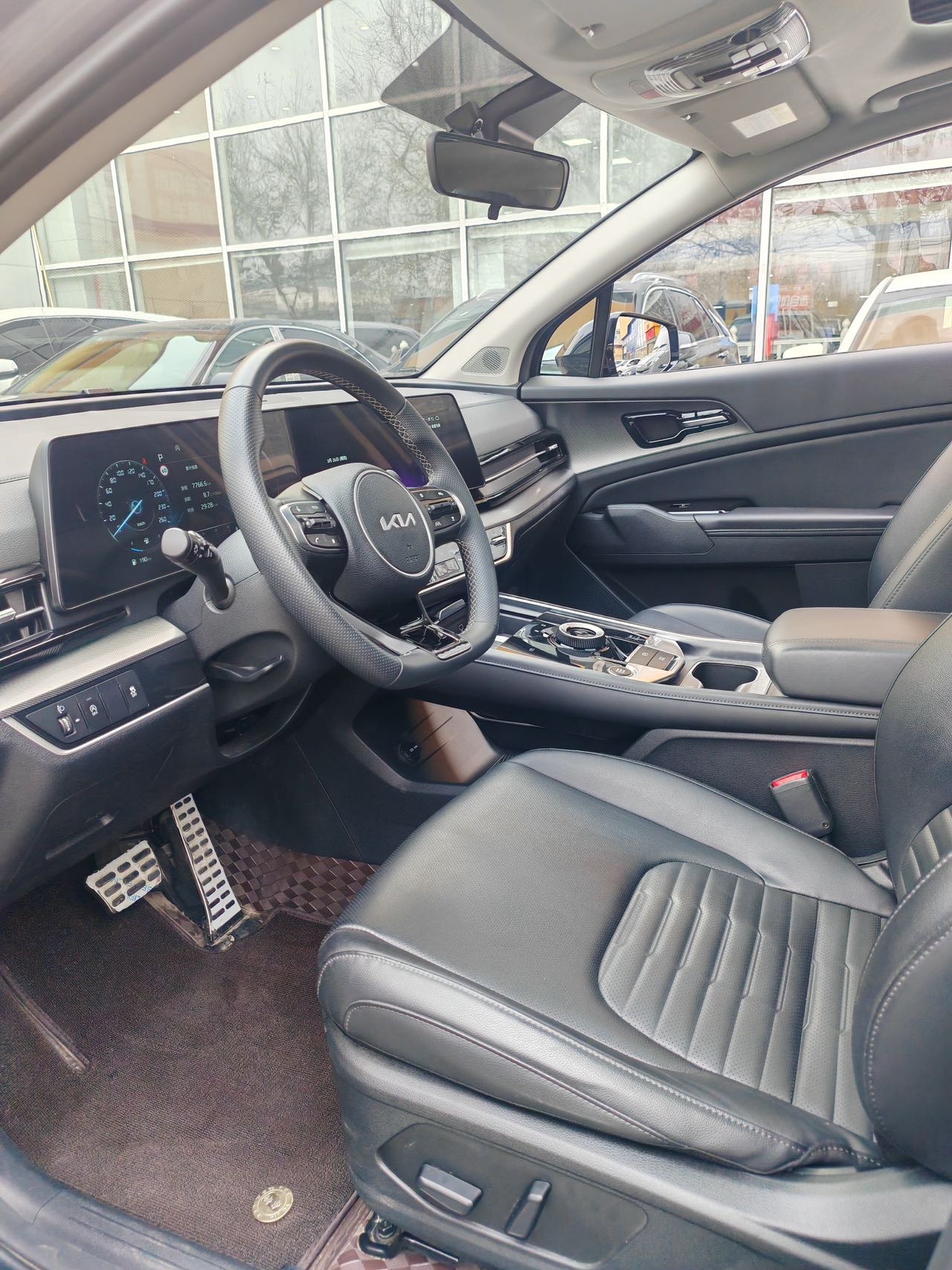 Kia Sportage 2025 car image #6
