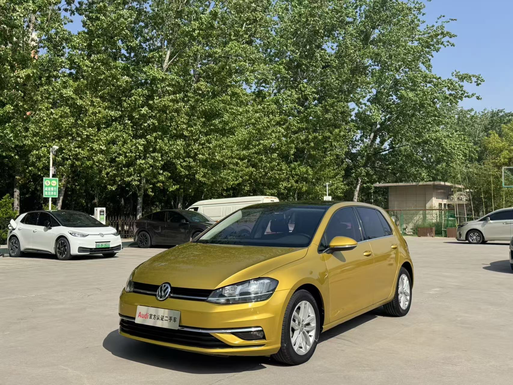 Volkswagen Golf 2018 #2 Volkswagen Golf 2018 car image #2