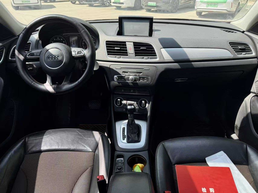 Audi Q3 2017 #4 Audi Q3 2017 car image #4