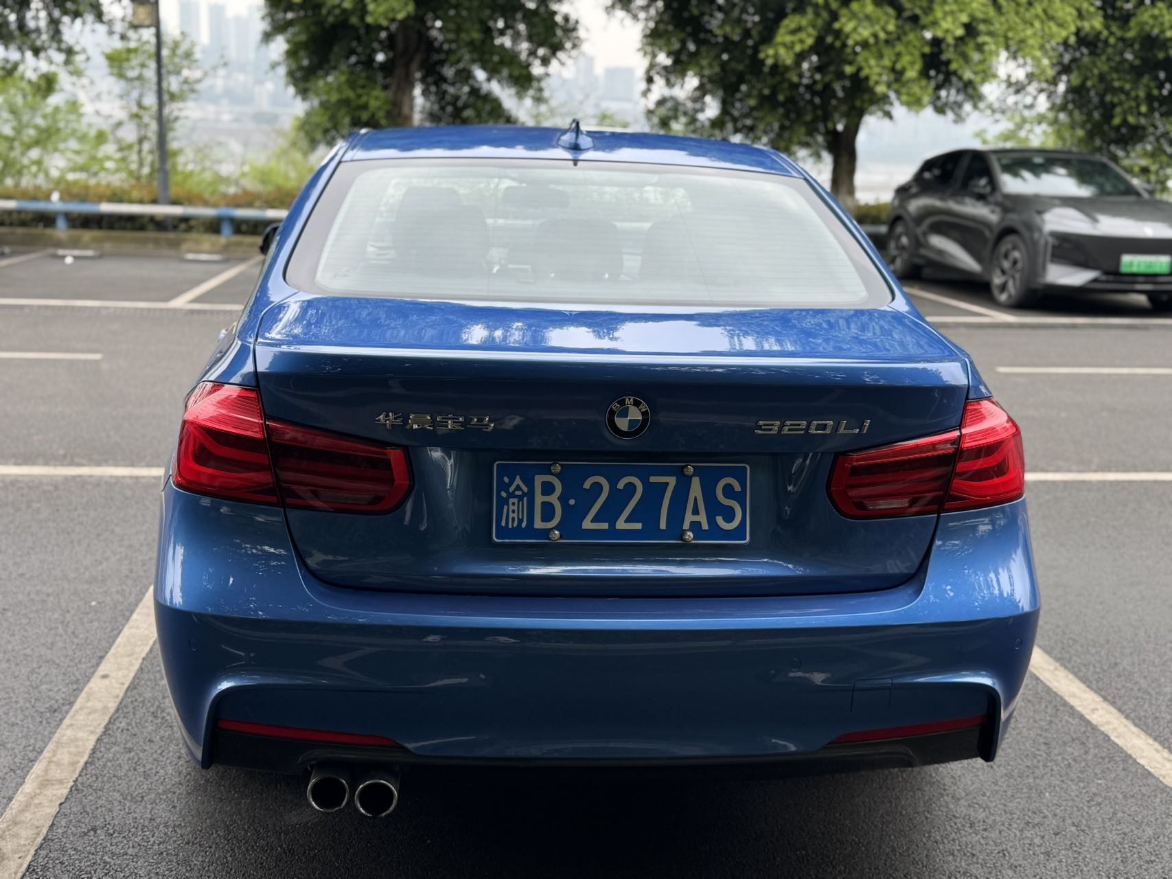 BMW 3 Series 2017 #7 BMW 3 Series 2017 car image #7