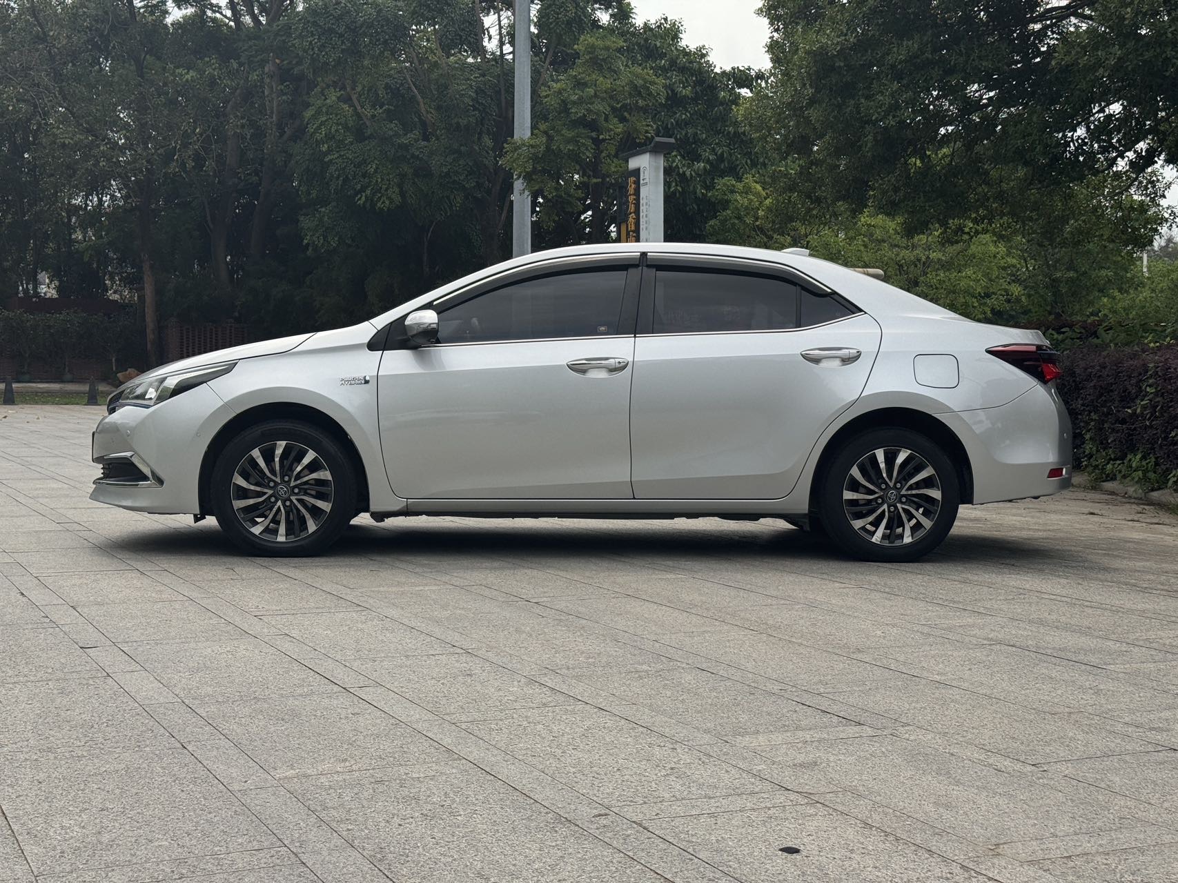 Toyota Corolla Hybird E+ 2019 #6 Toyota Corolla Hybird E+ 2019 immagine di auto #6