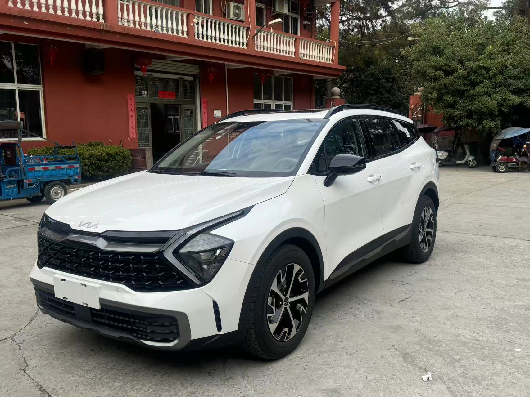 Kia Sportage 2026 car image #2