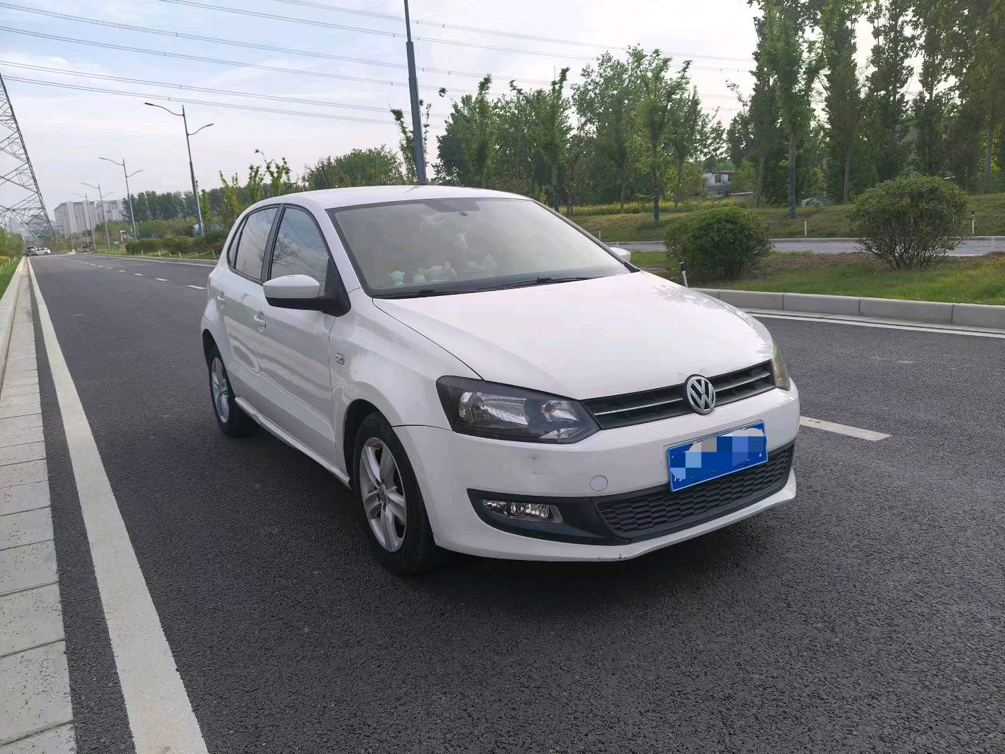 Volkswagen Polo 2011 #3 Volkswagen Polo 2011 car image #3