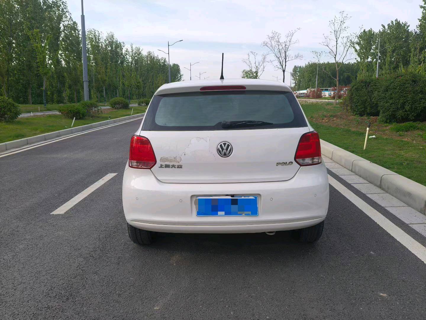 Volkswagen Polo 2011 #8 Volkswagen Polo 2011 car image #8
