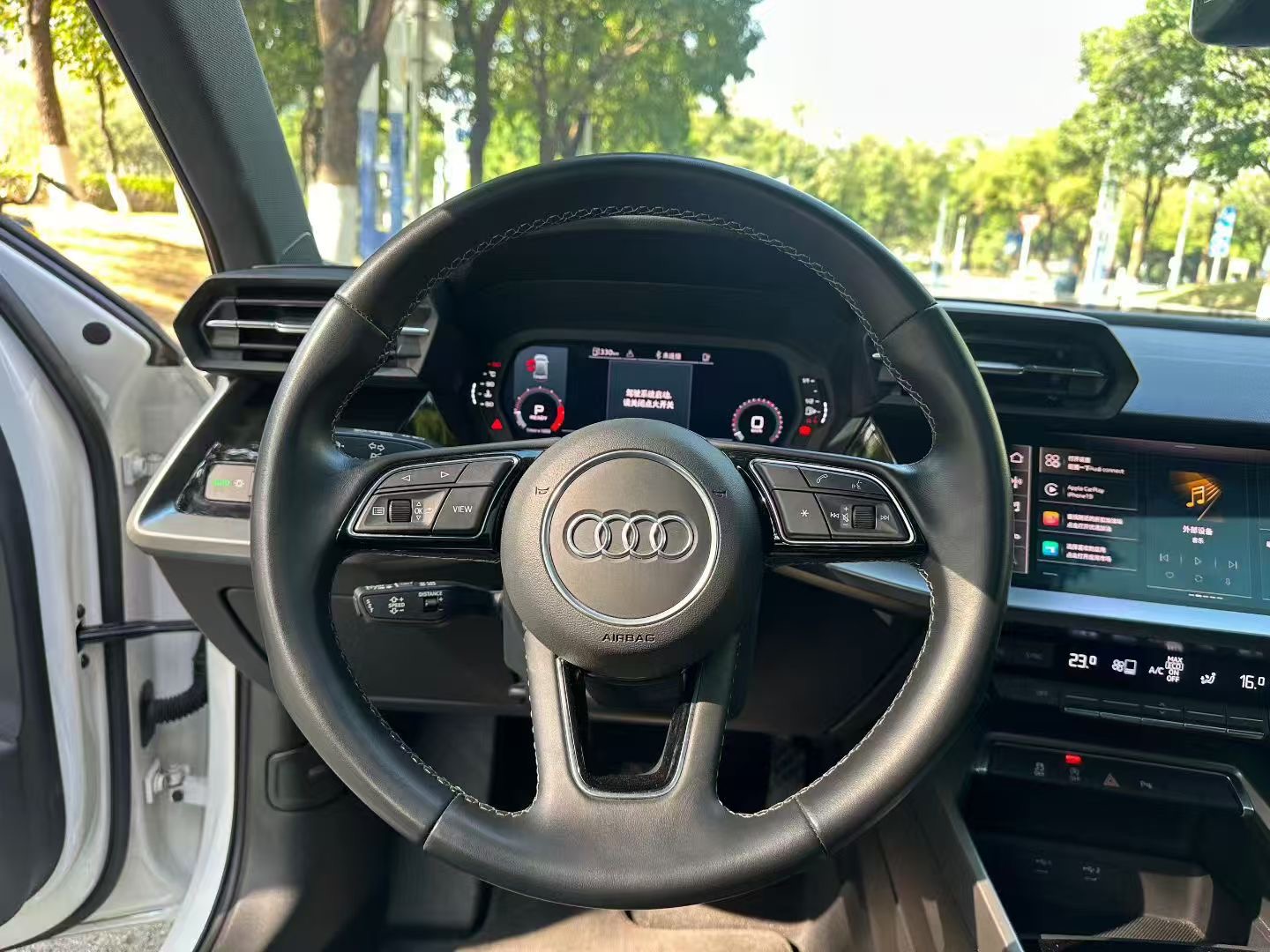 2023 car image #8