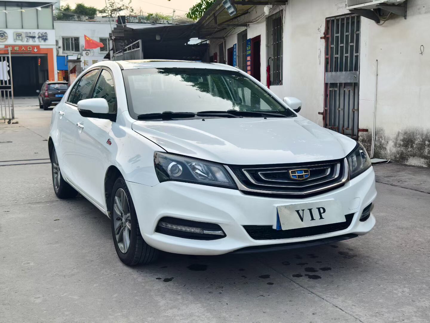 GEELY Emgrand 2017 car image #4