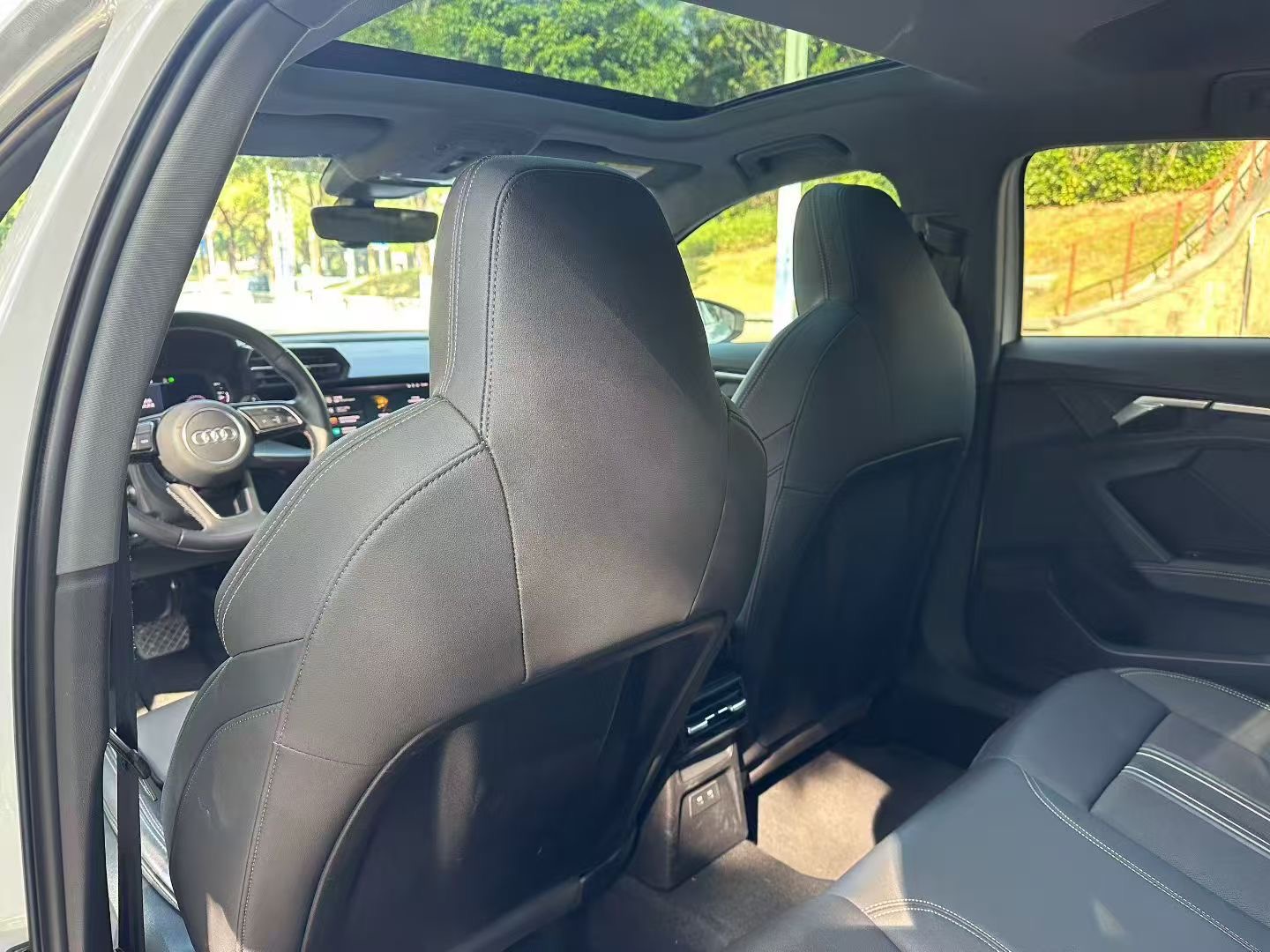 2023 car image #6